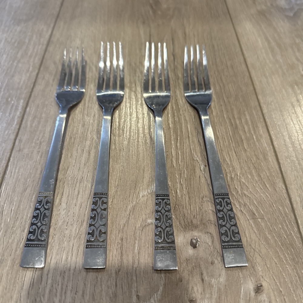 Stanley‎ Roberts Rogers Co Stainless Korea Casa Vista Dinner Forks Set of 4